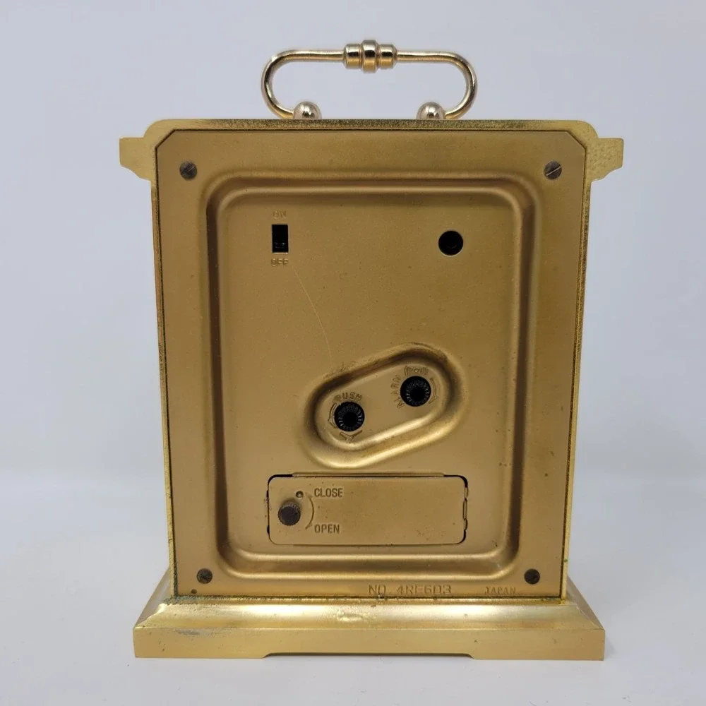 Howard Miller Quartz Mantel Clock 4RE603 Gold & Black Roman Numerals‎